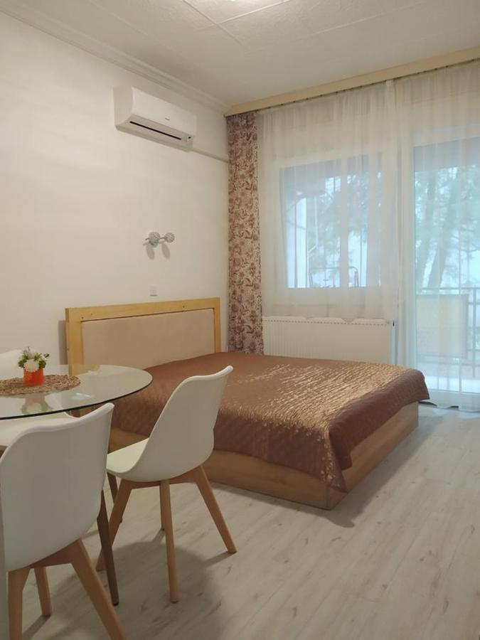Апартаменти Ildiko Apartman Гайдусобосло Екстер'єр фото